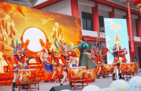 “嘉陵栈道 灵岩洞天”灵岩寺景区栈道开放暨略阳县冬季文旅消费季系列活动启动