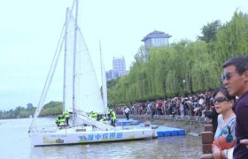 五一假期首日，汉中江边就热闹非凡、人山人海！