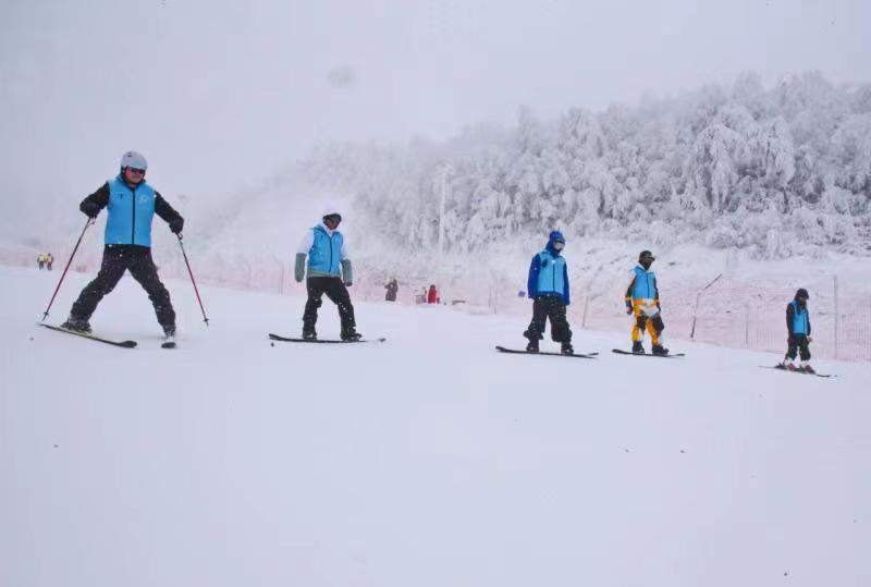 滑雪赏雪来宁强！汉江源冰雪文化旅游季活动开幕