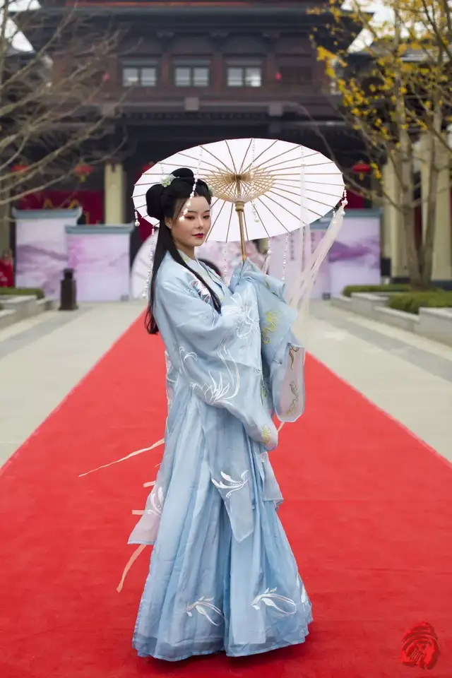 2025“盛世迎华诞·万人游汉中”汉服嘉年华10月1日启幕