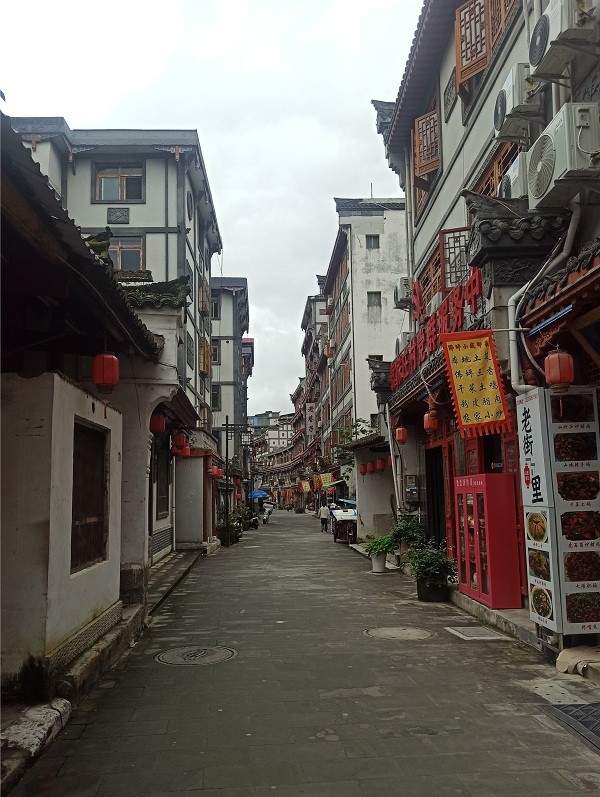 李振峰：秋行佛坪