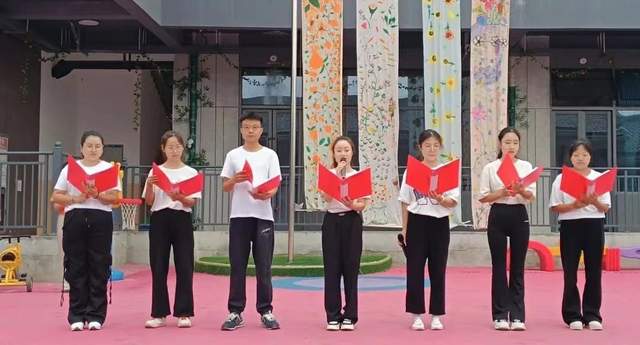 汉中兴汉新区第七幼儿园开展“童心筑梦 礼致国庆”庆国庆系列活动