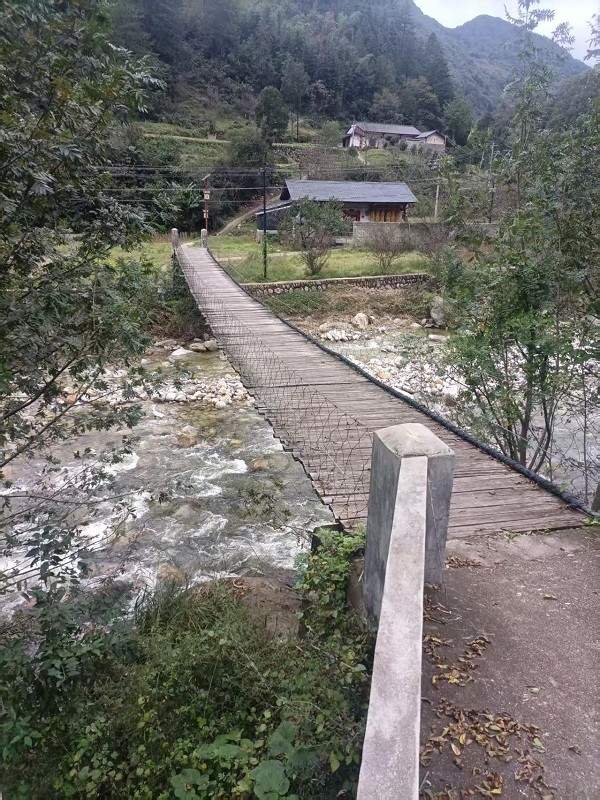 李振峰：秋行佛坪