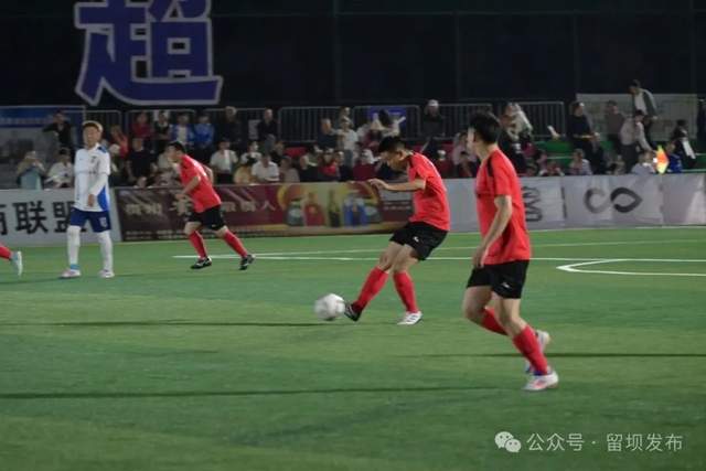 燃爆留坝！中国明星足球队与陕西商超队激战，公益之光闪耀绿茵