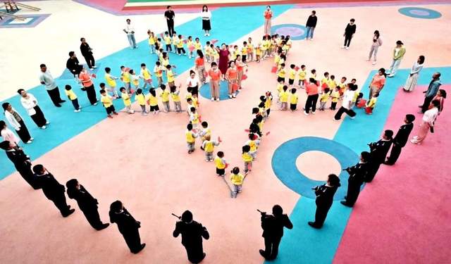 汉中兴汉新区第七幼儿园开展“童心筑梦 礼致国庆”庆国庆系列活动