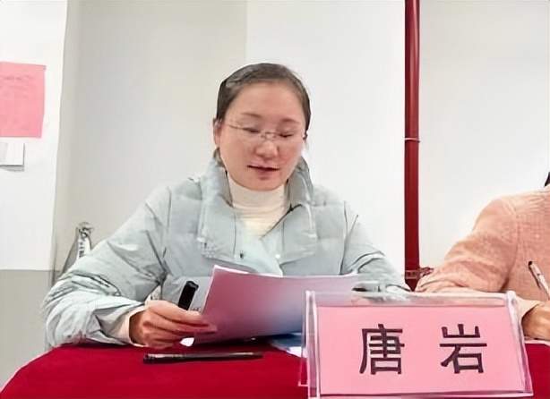 汉中兴汉新区第二小学省课题开题仪式暨“助青工程”课堂研讨活动